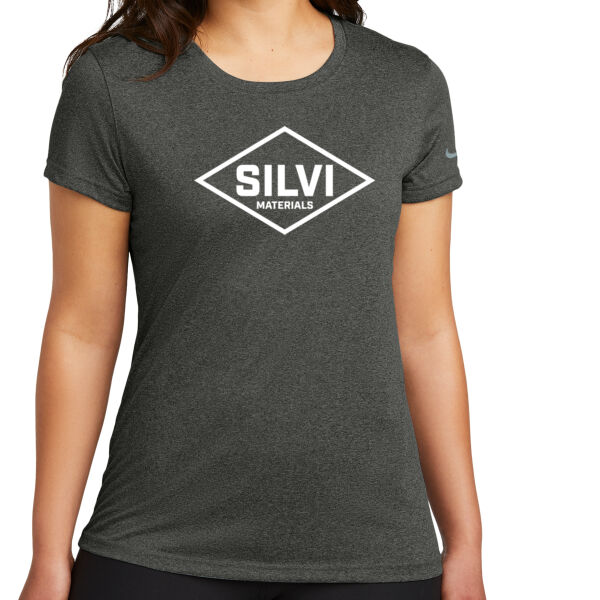   - Women's Swoosh Sleeve rLegend Tee Thumbnail
